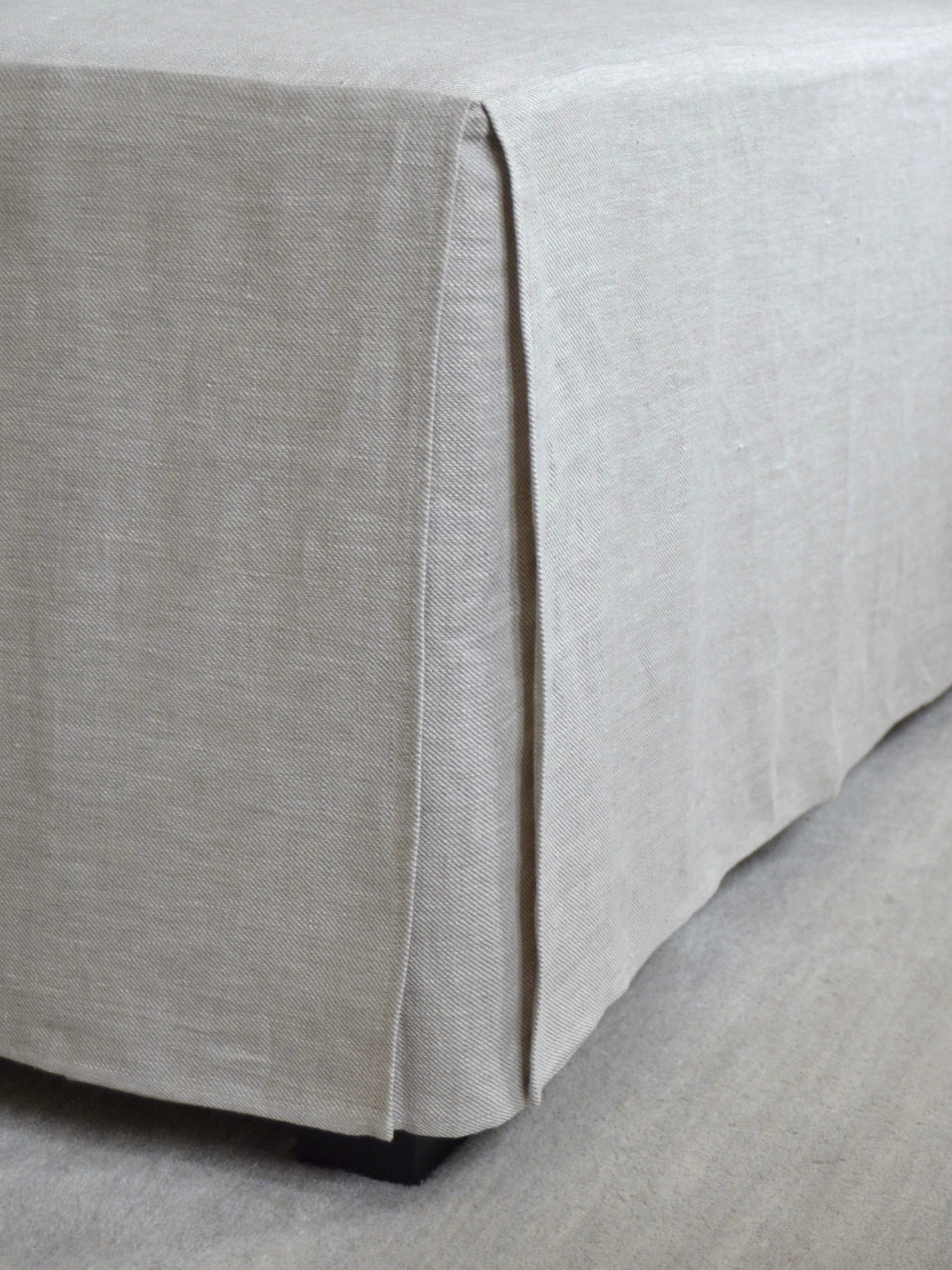 Linen Bed Skirt Beige